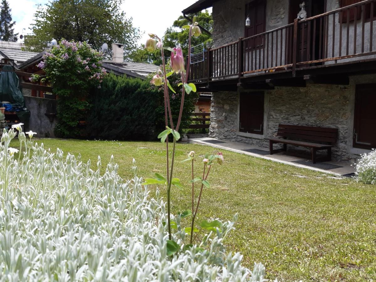 Sauze D'Oulx Ciabot La Garituela With Garden - Wifi- Close To The Chairlift Zewnętrze zdjęcie